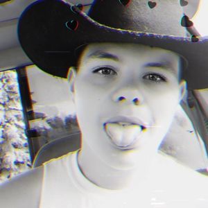 Meet your Posher, Luke